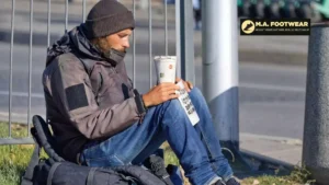 Read more about the article The Turning Point of Life Hinid Kahani